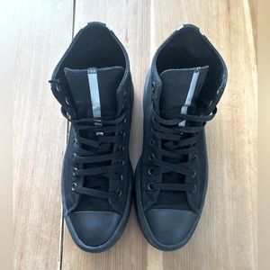 Chuck Taylor — All Star Move Platform